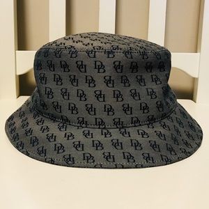 Dooney & Bourke Vintage Bucket Hat